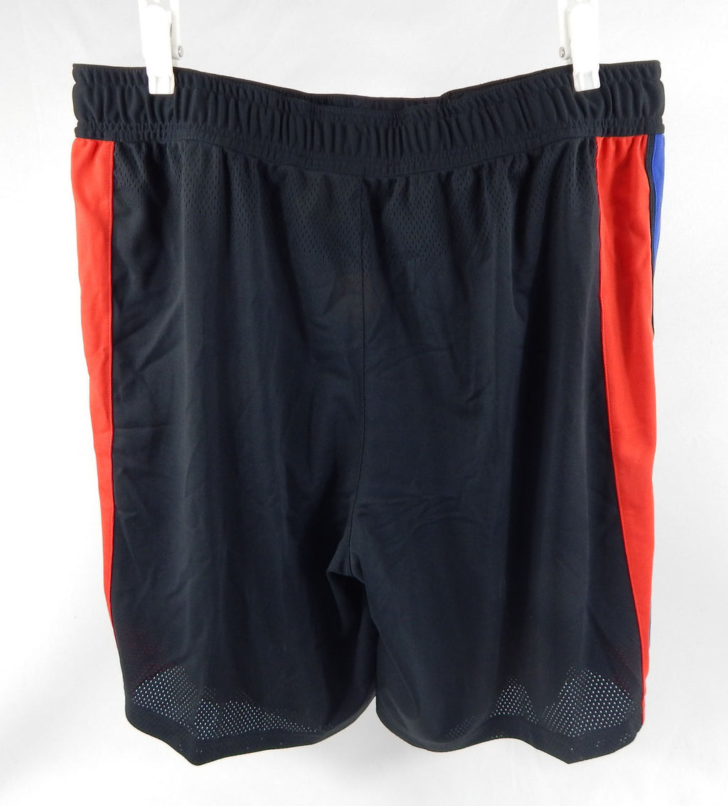 2023-24 Detroit Pistons Game Issued Black Shorts Basketball 40 436 Pic2