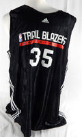 2007 Portland Trail Blazers Demetris Nichols #35 Game Issued Practice Jersey 352