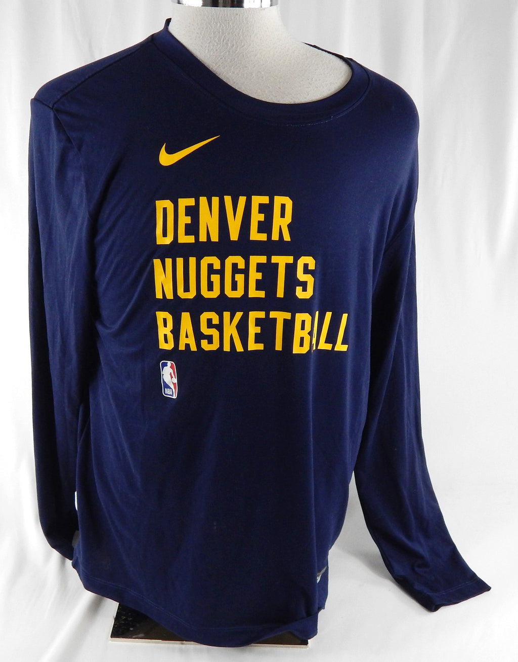 2023-24 Denver Nuggets Kentavious Caldwell-Pope #5 Game Used Navy Train Shirt 6 Pic2