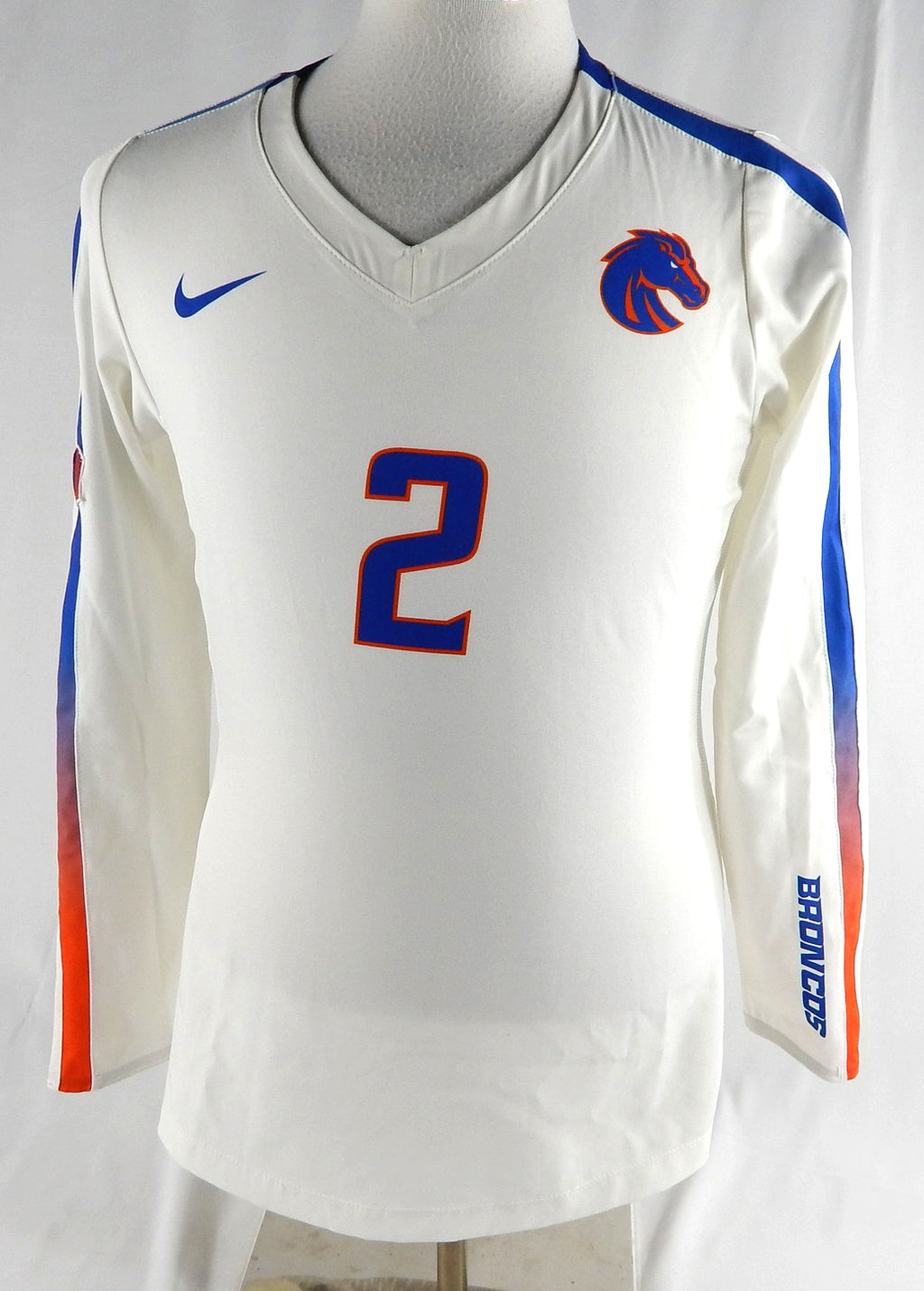 2018 Boise State Broncos #2 Game Used White Jersey Womens Volleyball M 827