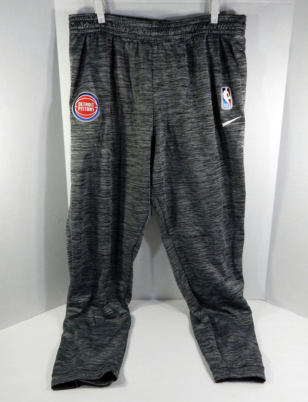 2019-20 Detroit Pistons Game Issued Grey Travel Sweat Pants Nike 3XL 57S