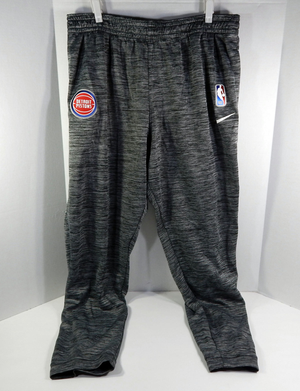 2019-20 Detroit Pistons Game Issued Grey Travel Sweat Pants Nike 3XL 57S