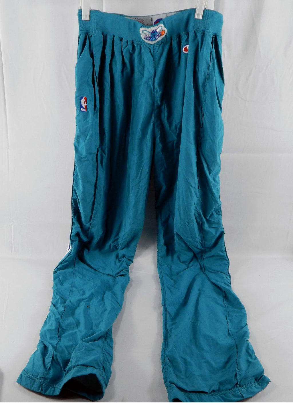 1993-94 Charlotte Hornets #54 Game Used Teal Warm Up Pants 40 440