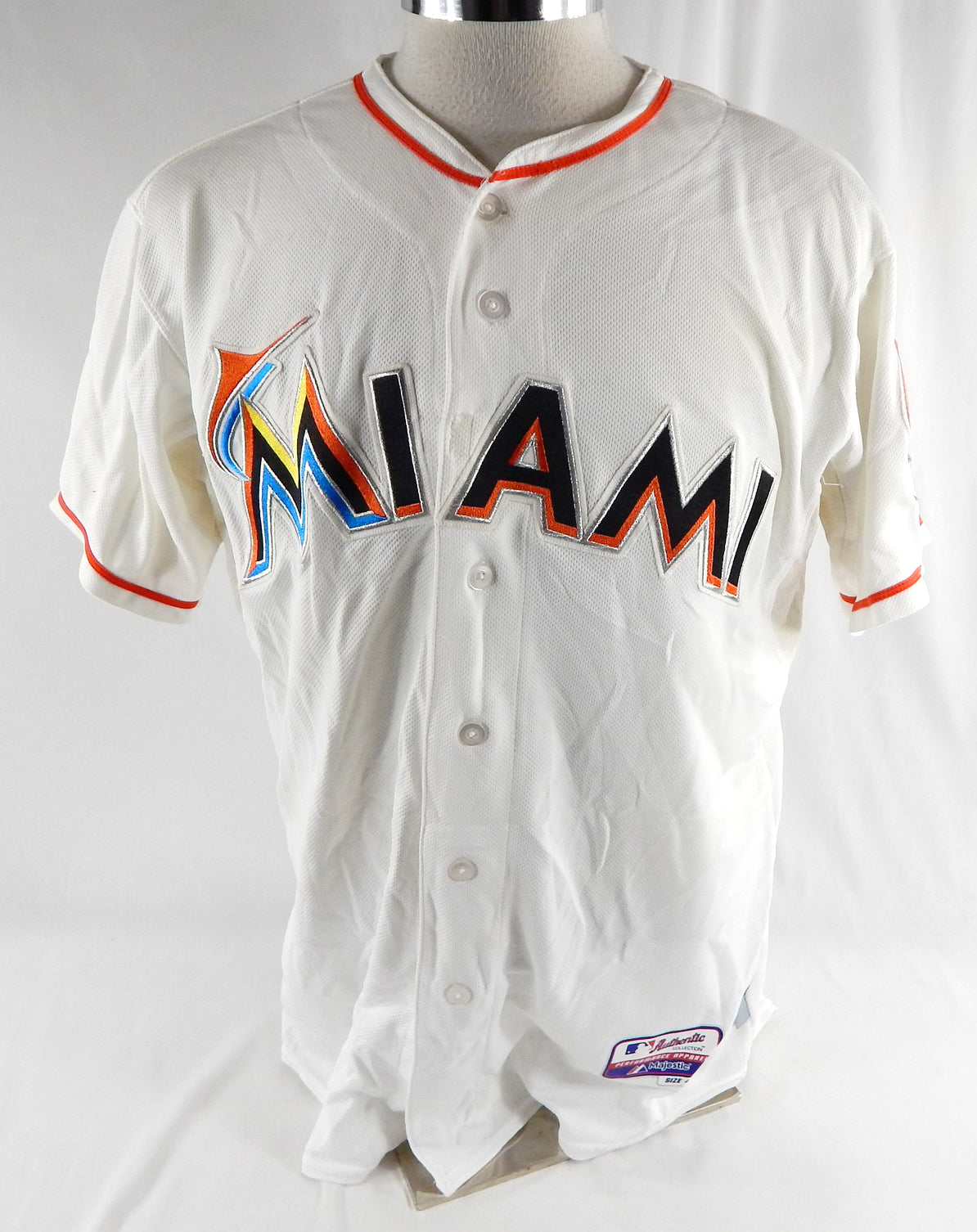 2012-18 Miami Marlins #15 Game Used White Jersey 46 782
