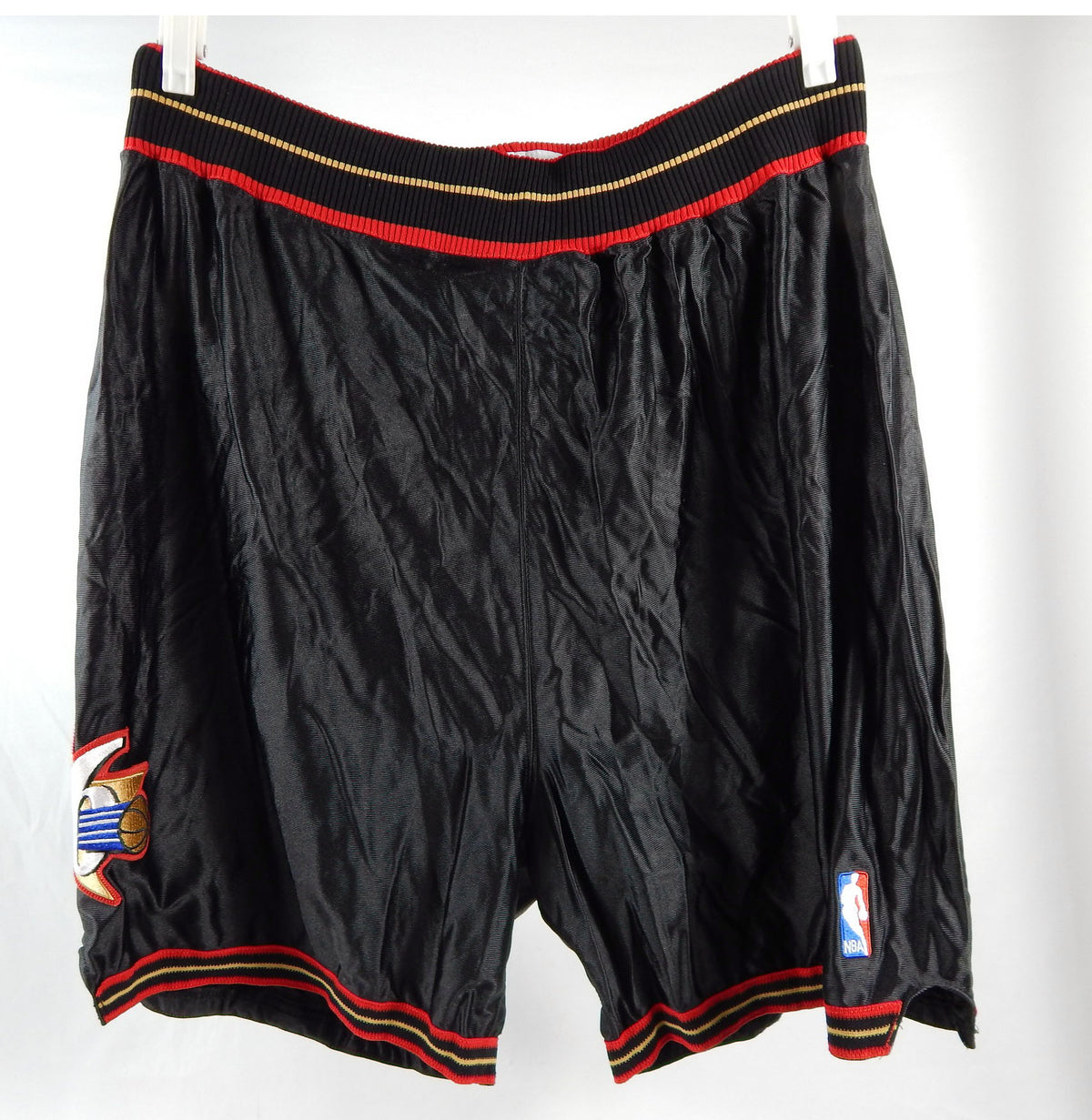 Late 1990s Early 2000s Philadelphia 76ers #1 Game Used Black Shorts 44 DP96217