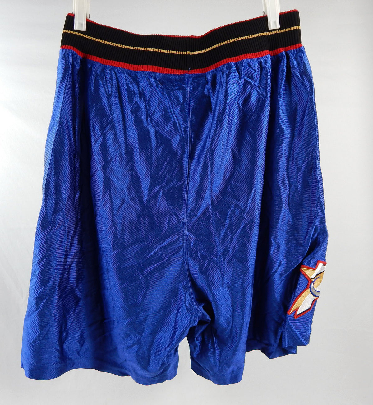 Late 1990s Early 2000s Philadelphia 76ers #5 Game Used Blue Shorts 40 DP96220 Pic2