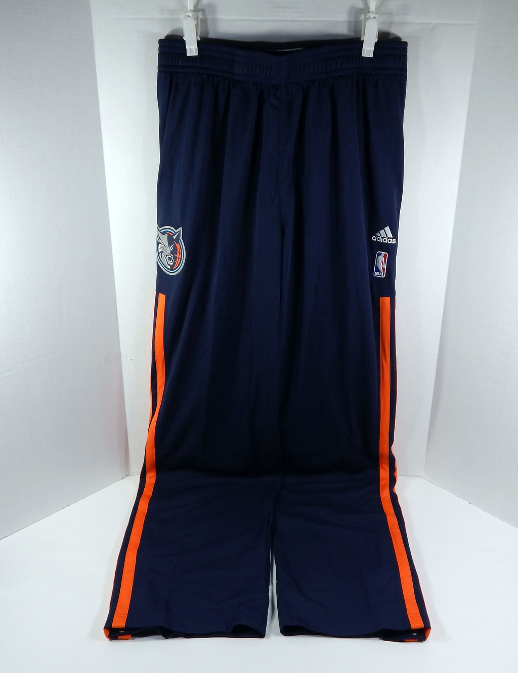 2013-14 Charlotte Bobcats Game Issued Navy Warm Up Pants XL+2 DP73855