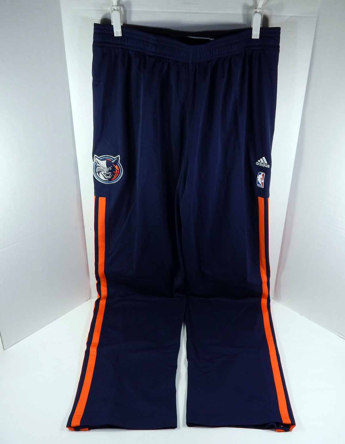 2013-14 Charlotte Bobcats Game Issued Navy Warm Up Pants 3XL+2 DP73858