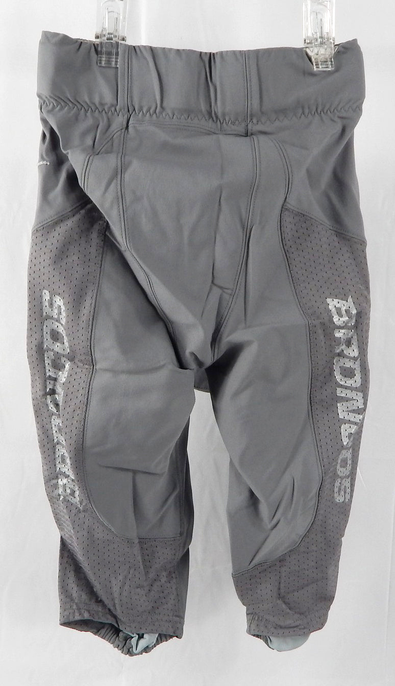 2012-17 Boise State Broncos # Game Issued Grey Pants Football 26 303 Pic2