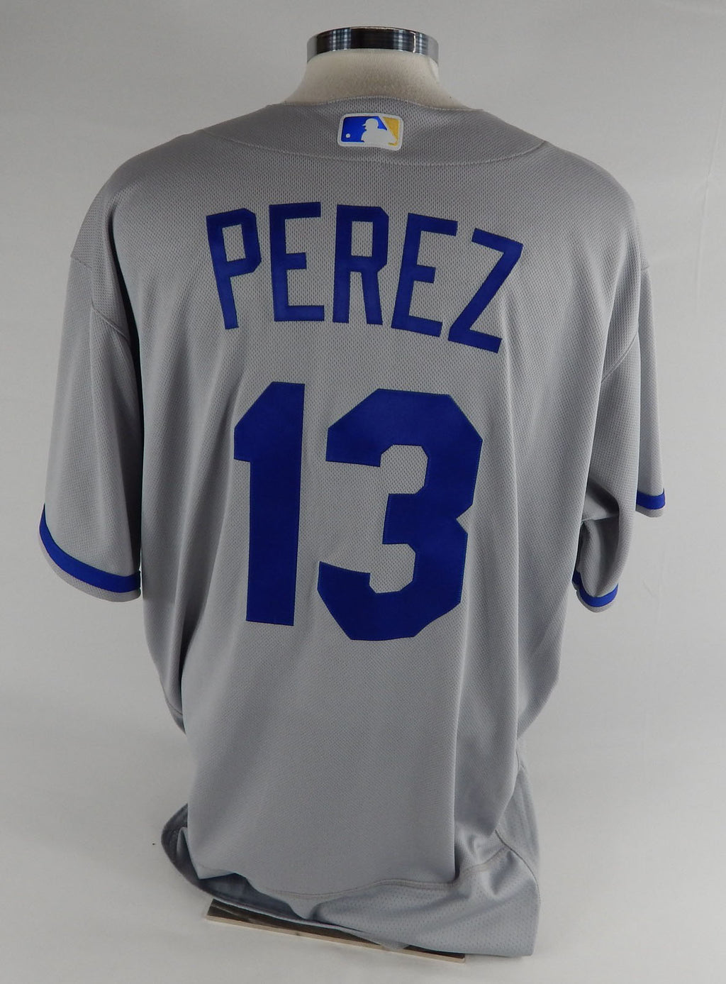 2023 Kansas City Royals Salvador Perez #13 Game Issued Grey Jersey  52 004 Pic2