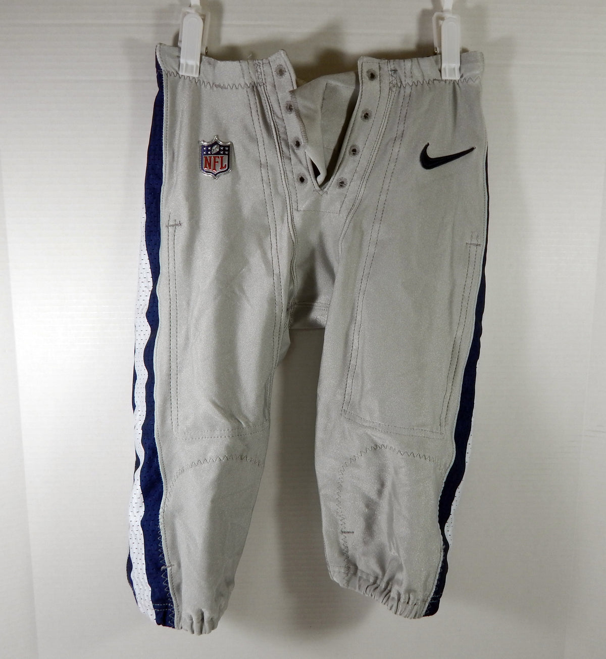 Dallas Cowboys Game Issued Grey Pants 28 DP56300