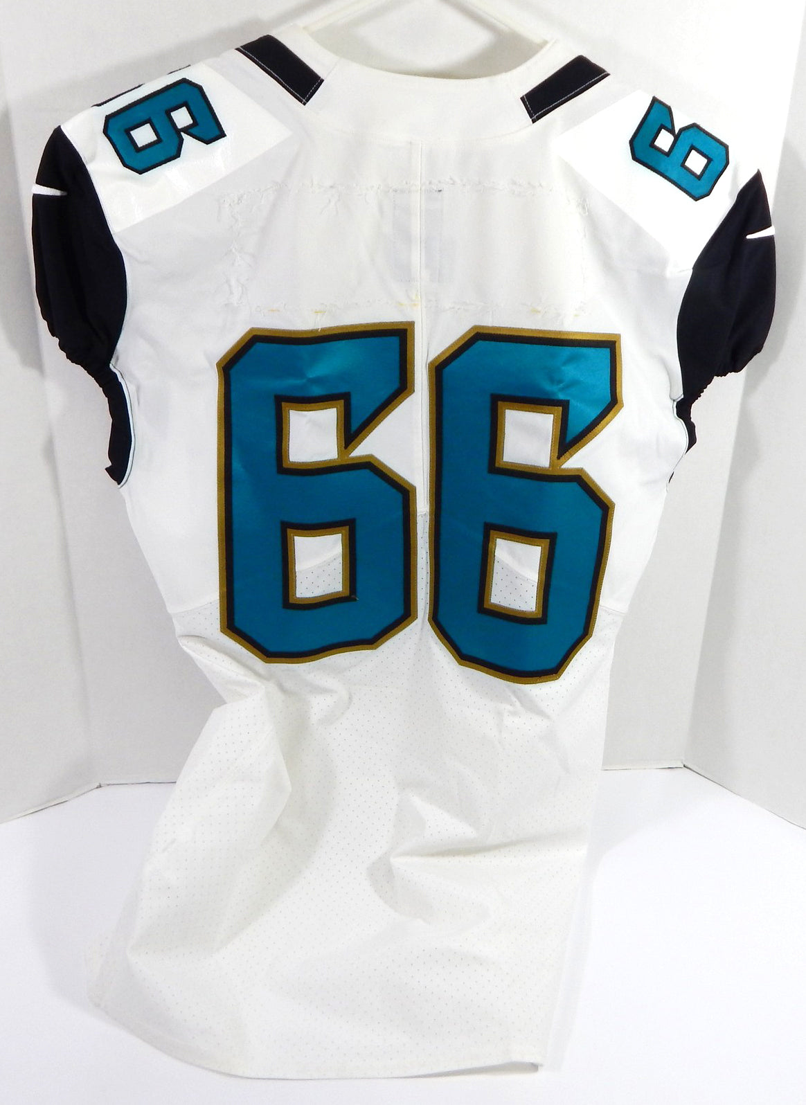 2017 Jacksonville Jaguars #66 Game Issued White Jersey 44 DP37010 Pic2