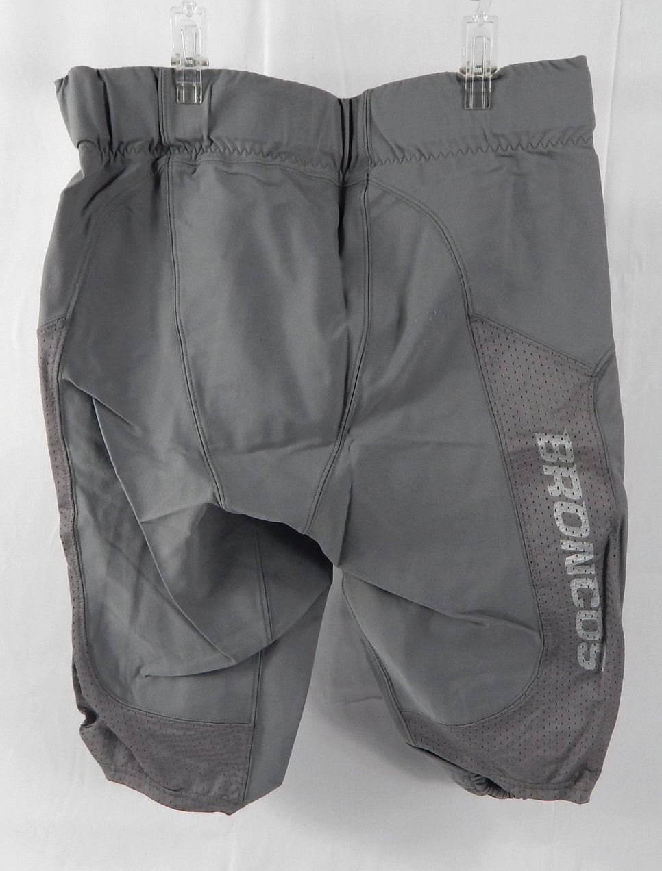 2012-17 Boise State Broncos #56 Game Used Grey Pants Football 38 324 Pic2