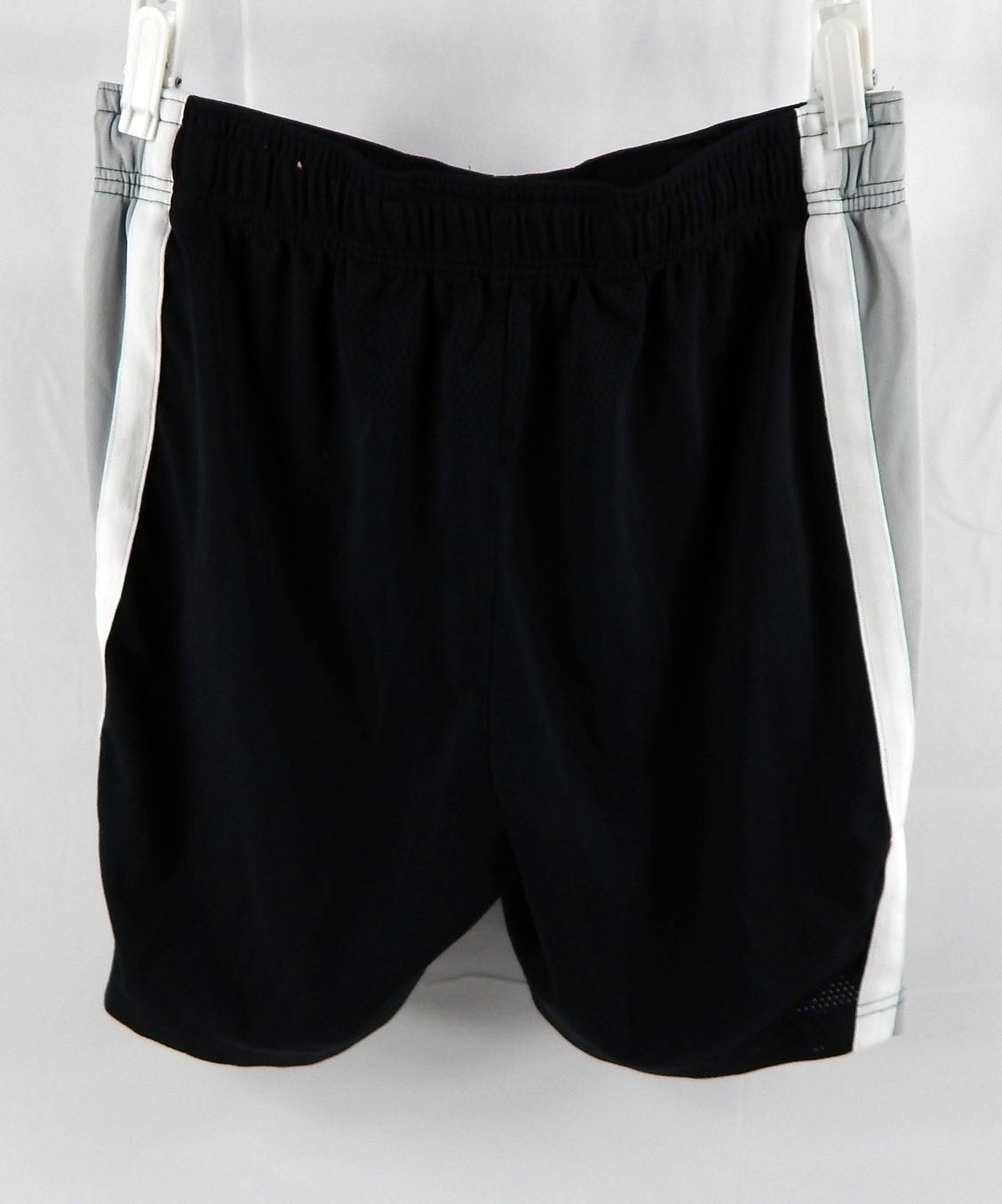2022-23 San Antonio Spurs Joshua Primo #11 Game Used Black Shorts Statement L 1 Pic2