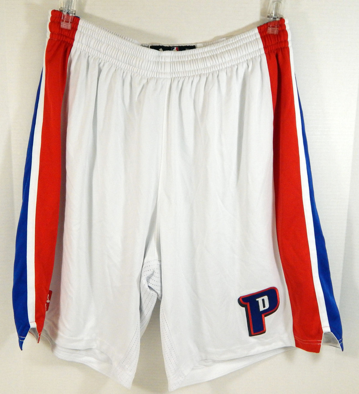 2010-11 Detroit Pistons Game Issued White Shorts 3XL DP30713