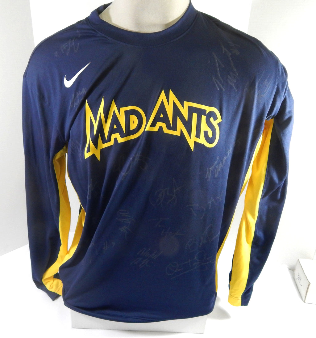 2020-21 Fort Wayne Mad Ants #14 Game Used Team Signed Navy Shooting Shirt L 974