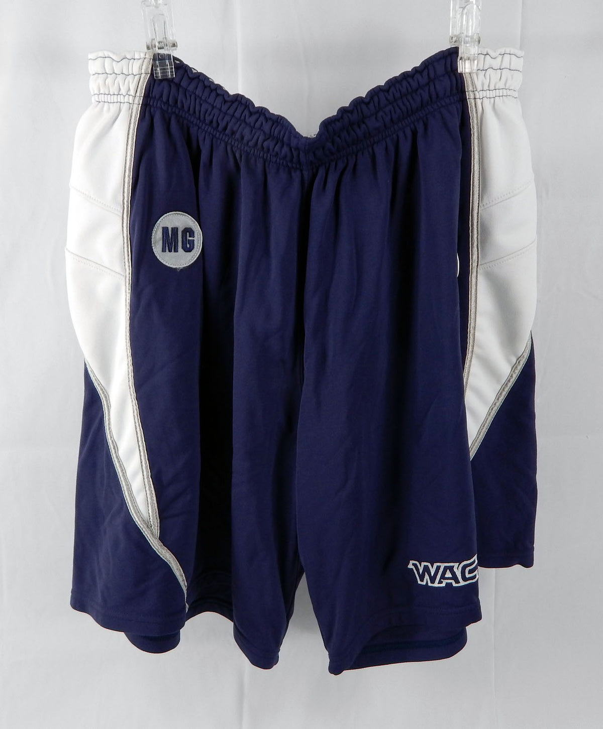 2011-12 Nevada Wolf Pack #24 Game Used Navy Shorts Basketball MG Patch 360