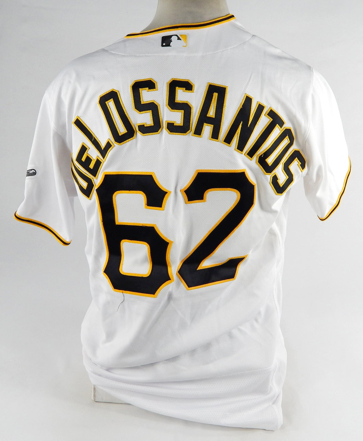 2020 Pittsburgh Pirates Enyel De Los Santos #62 Game Used White Jersey 46 108