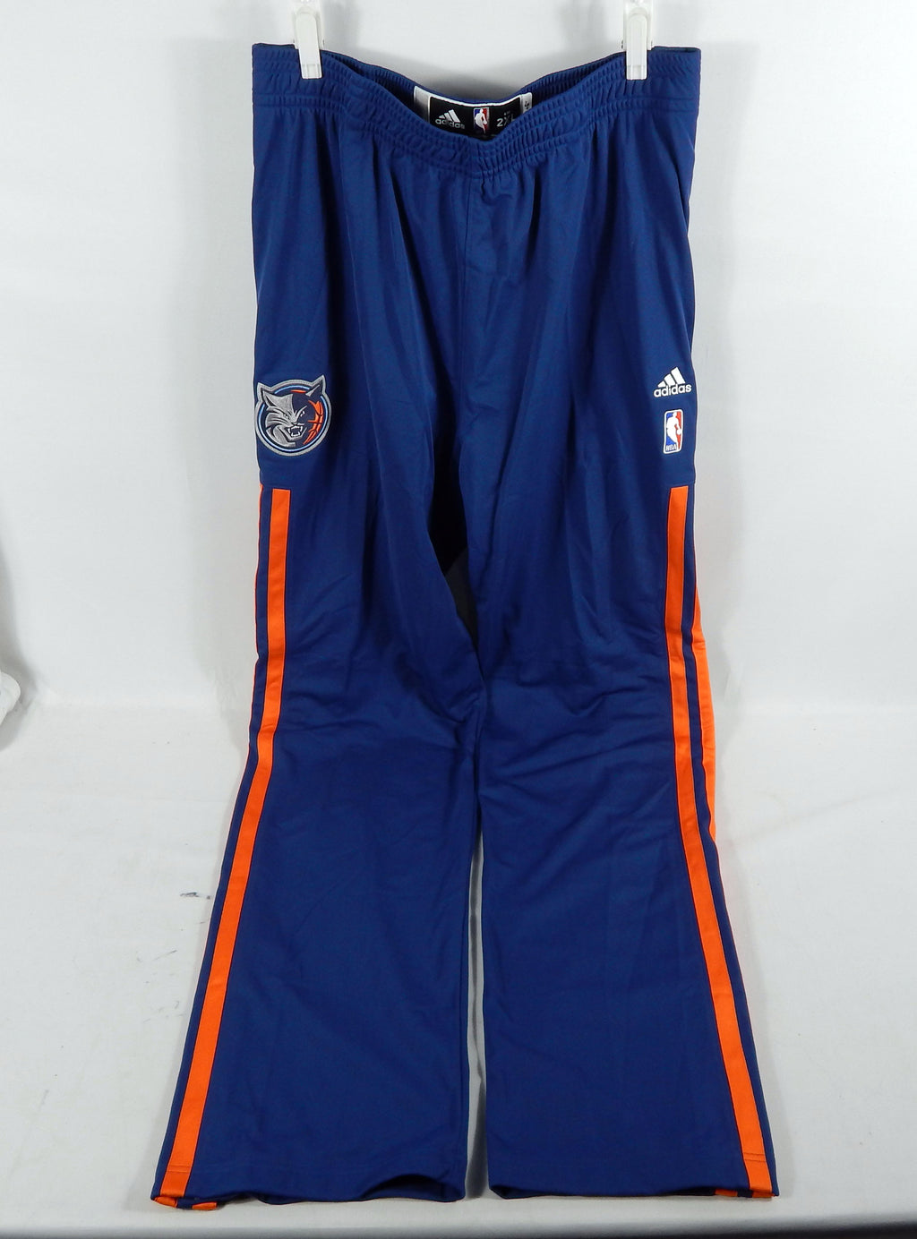 2012-13 Charlotte Bobcats Game Issued Navy Pants 2XL+6 DP78979
