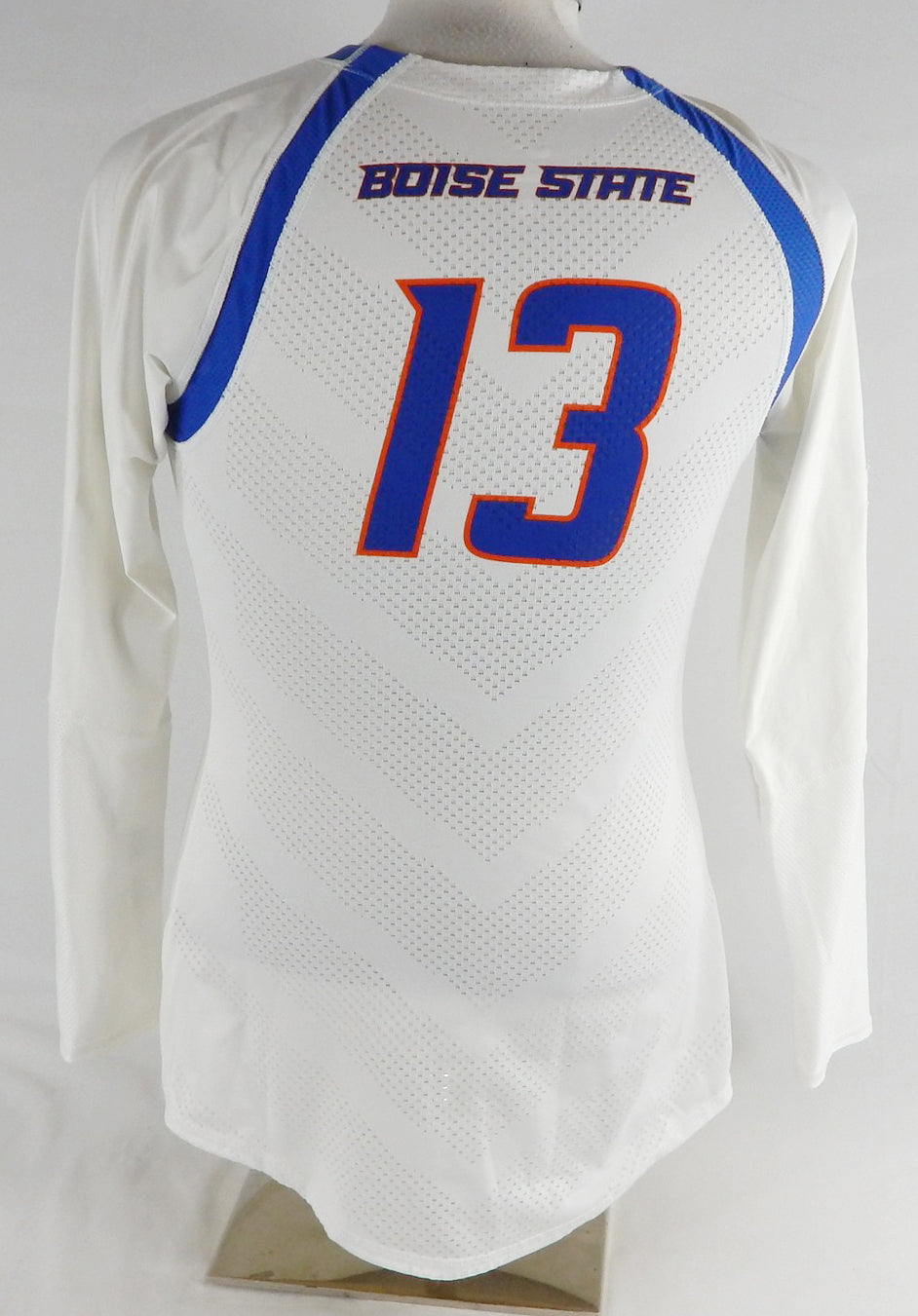 2022 Boise State Broncos #13 Game Used White Jersey Volleyball M 745 Pic2