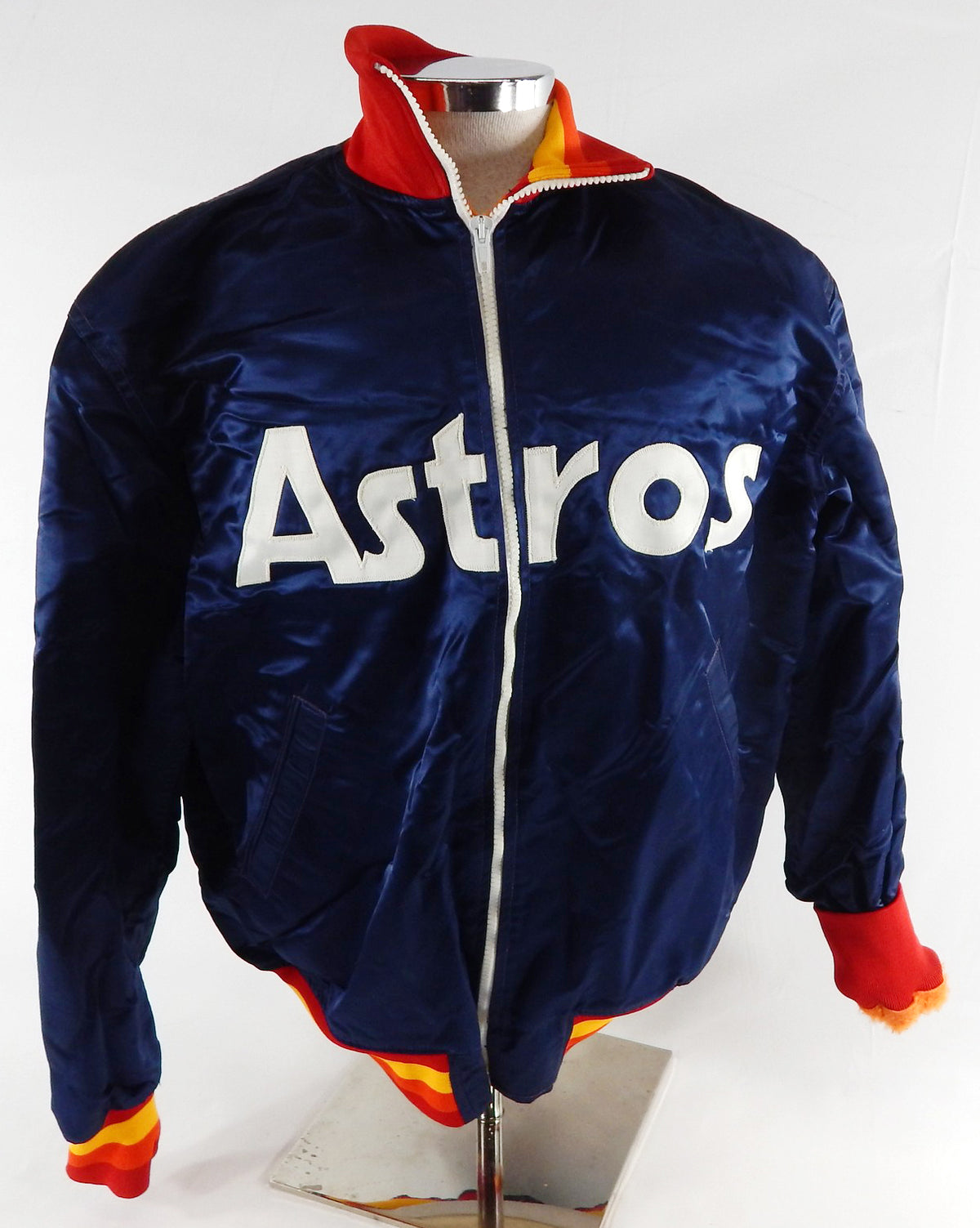 Houston Astros #37 Game Used Navy Bench Jacket 46 120