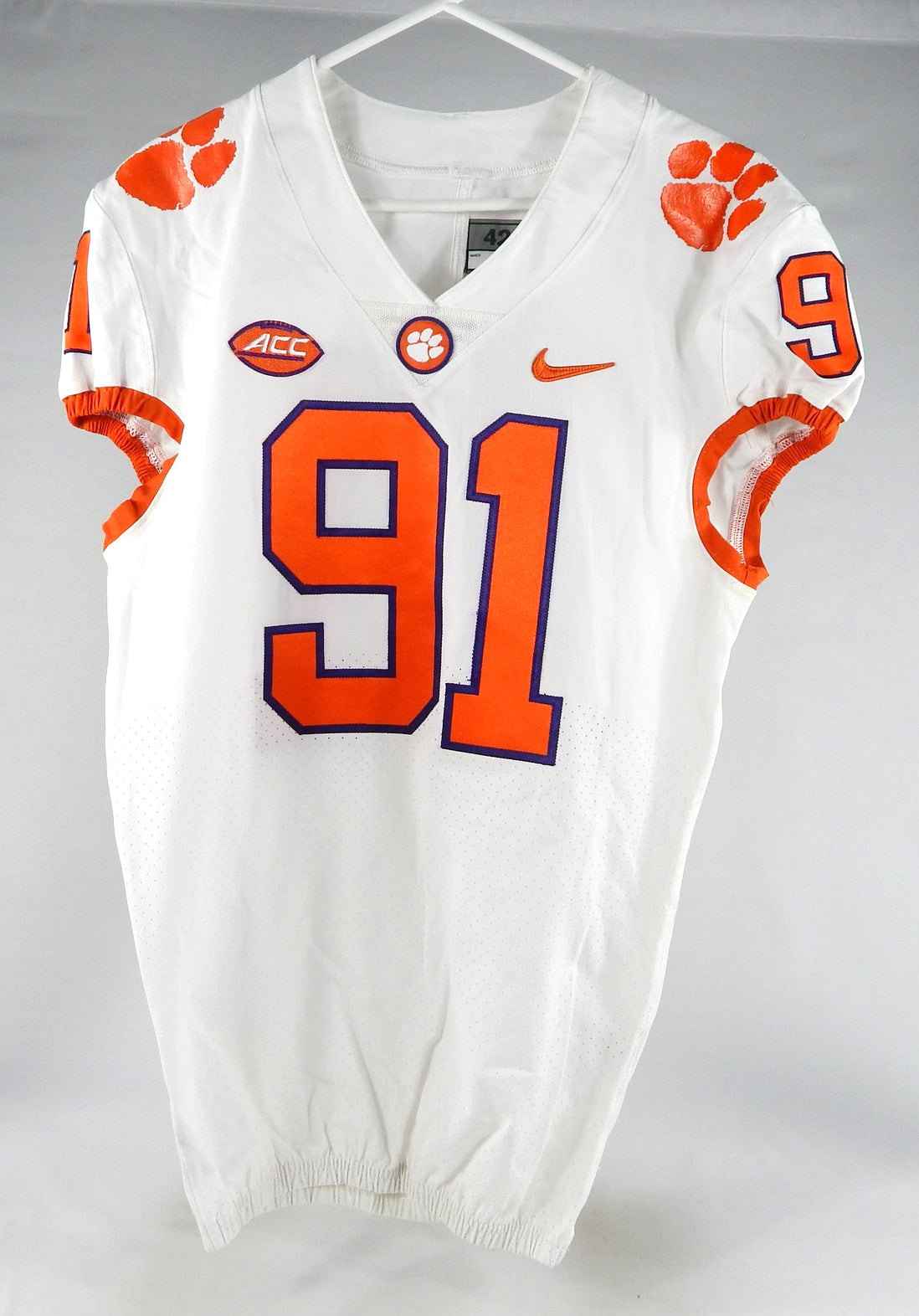 2018-22 Clemson Tigers #91 Game Used White Jersey Nameplate Removed 42 631