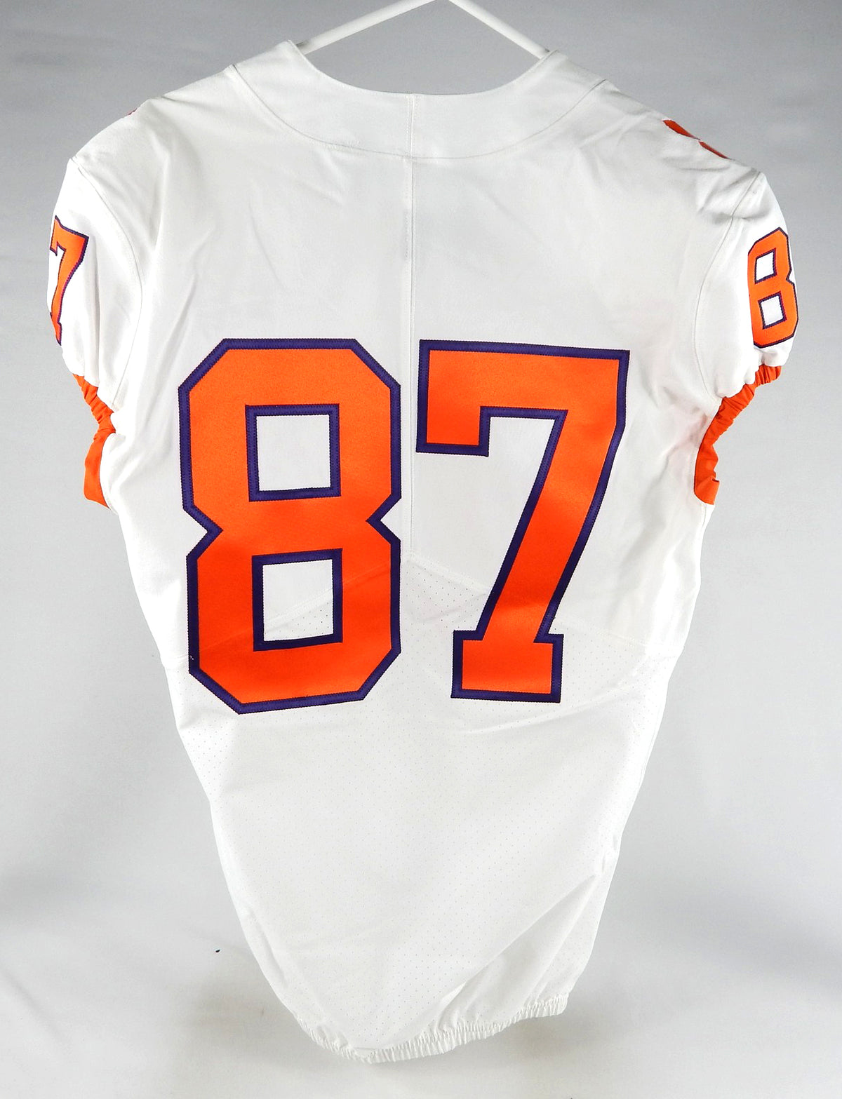 2018-22 Clemson Tigers #87 Game Used White Jersey Nameplate Removed 42 633 Pic2