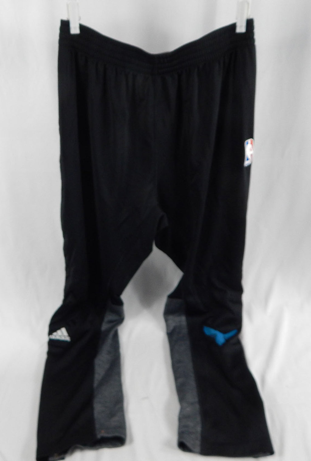 2016-17 Charlotte Hornets Cody Zeller #40 Game Issued Black Warm Up Pants 2XL 8