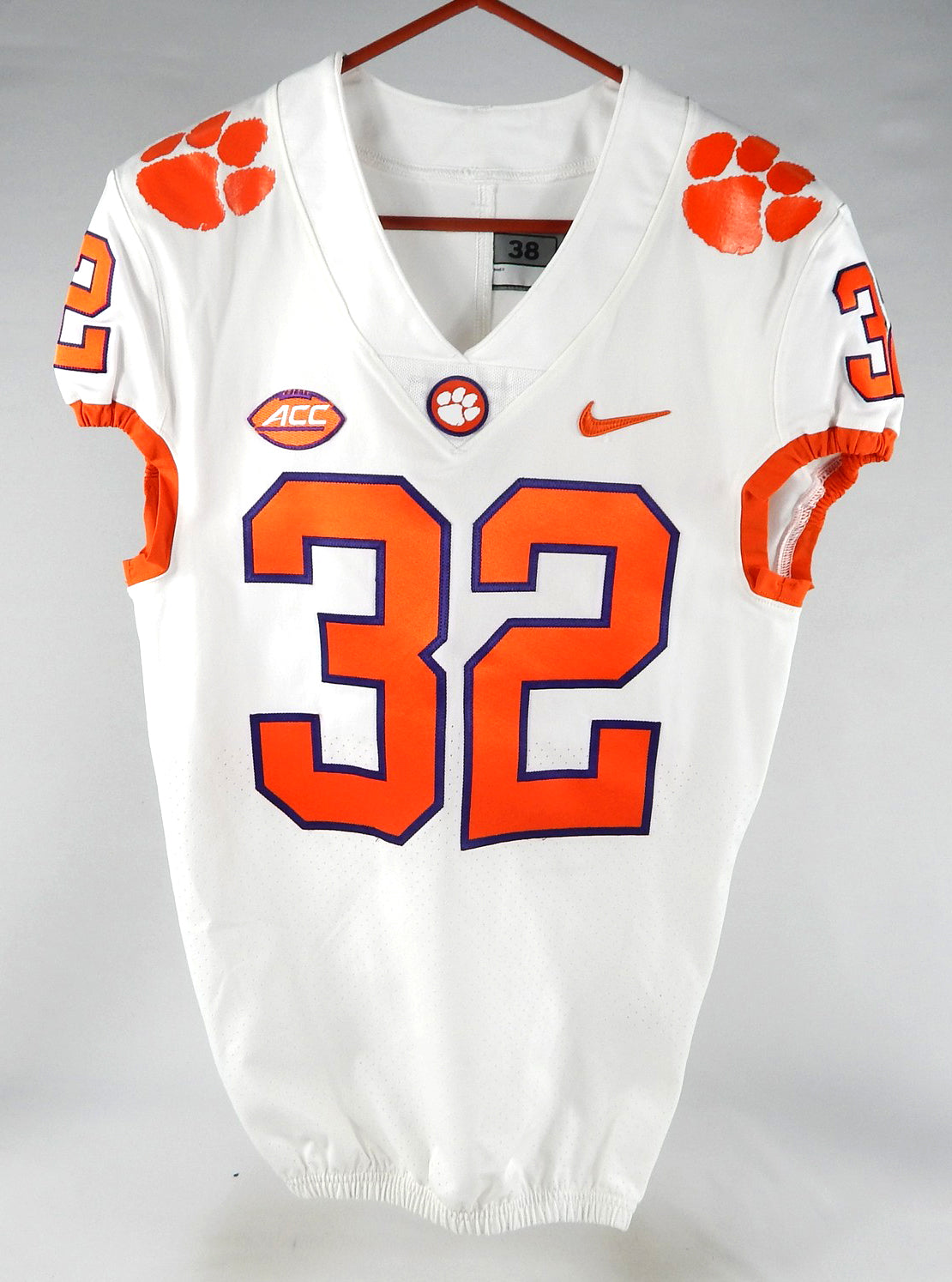 2018-22 Clemson Tigers #32 Game Used White Jersey Nameplate Removed 38 642