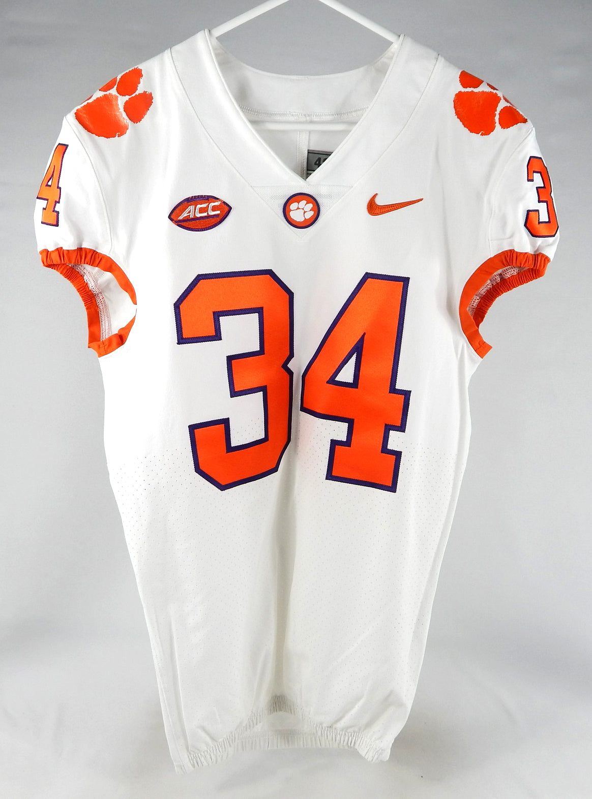 2018-22 Clemson Tigers #34 Game Used White Jersey Nameplate Removed 42 646