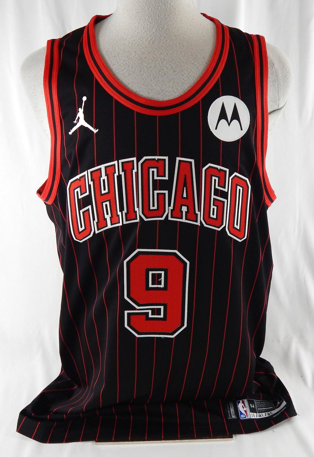 2025-26 Chicago Bulls Nikola Vucevic #9 Game Used Black Jersey Statement  6 Pts