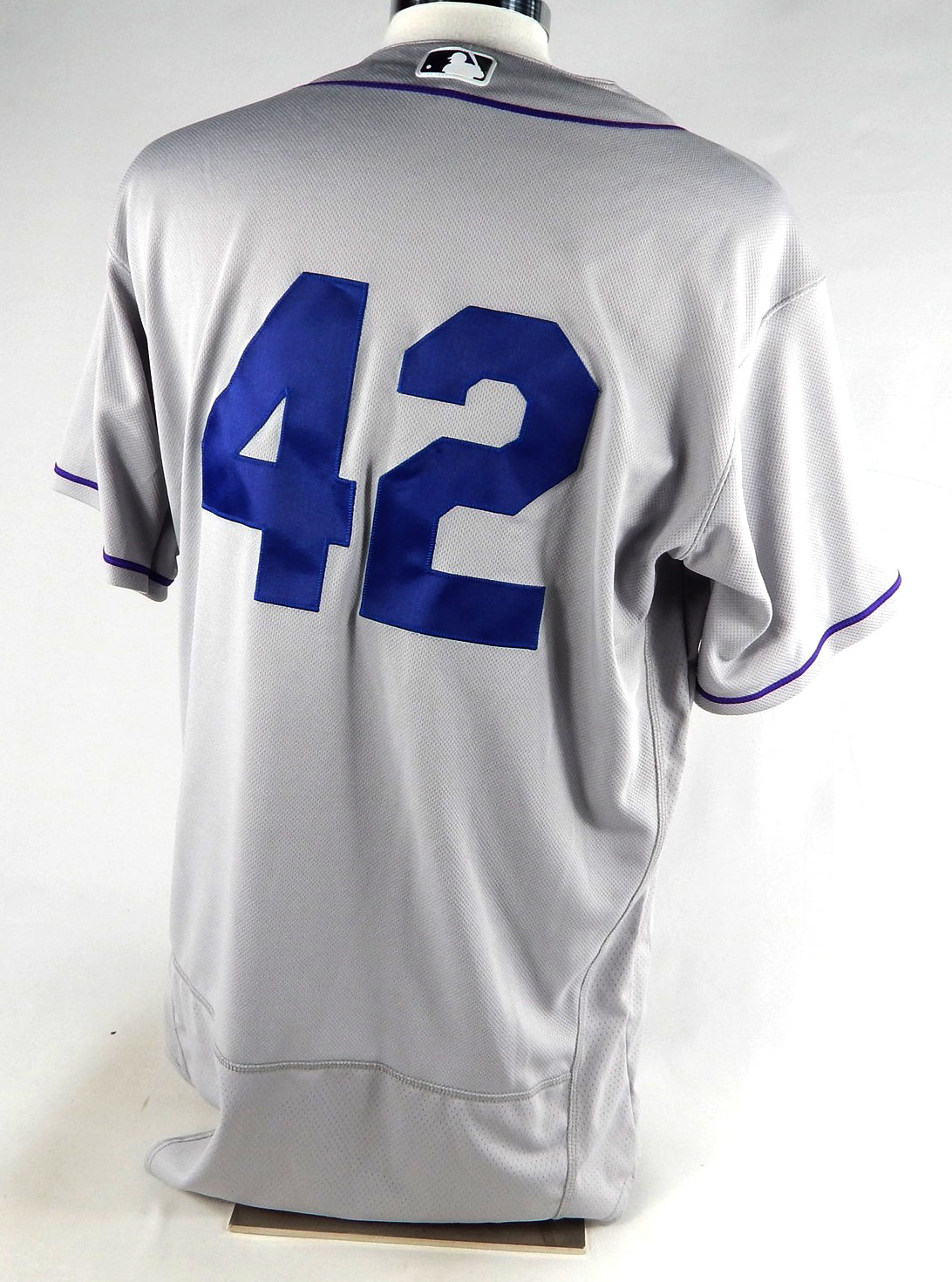 2023 Colorado Rockies Andy Gonzalez #42 Game Used Grey Jersey Jackie Robinson 1 Pic2