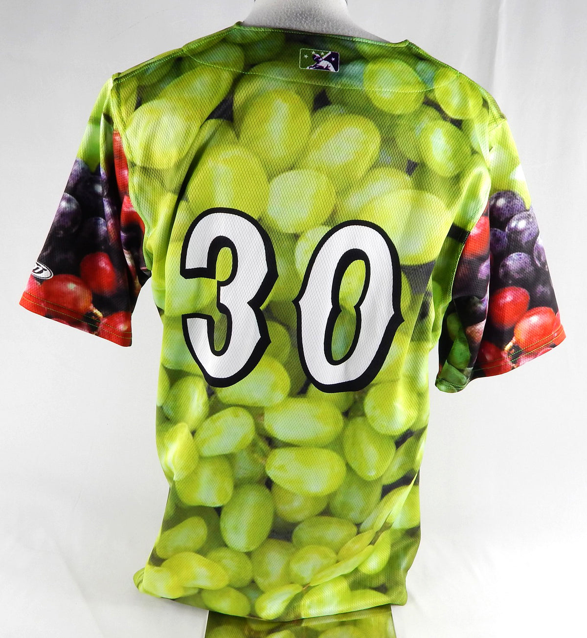2018-19 Visalia Rawhide #30 Game Used Green Jersey Grape Agriculture Roots 1 Pic2