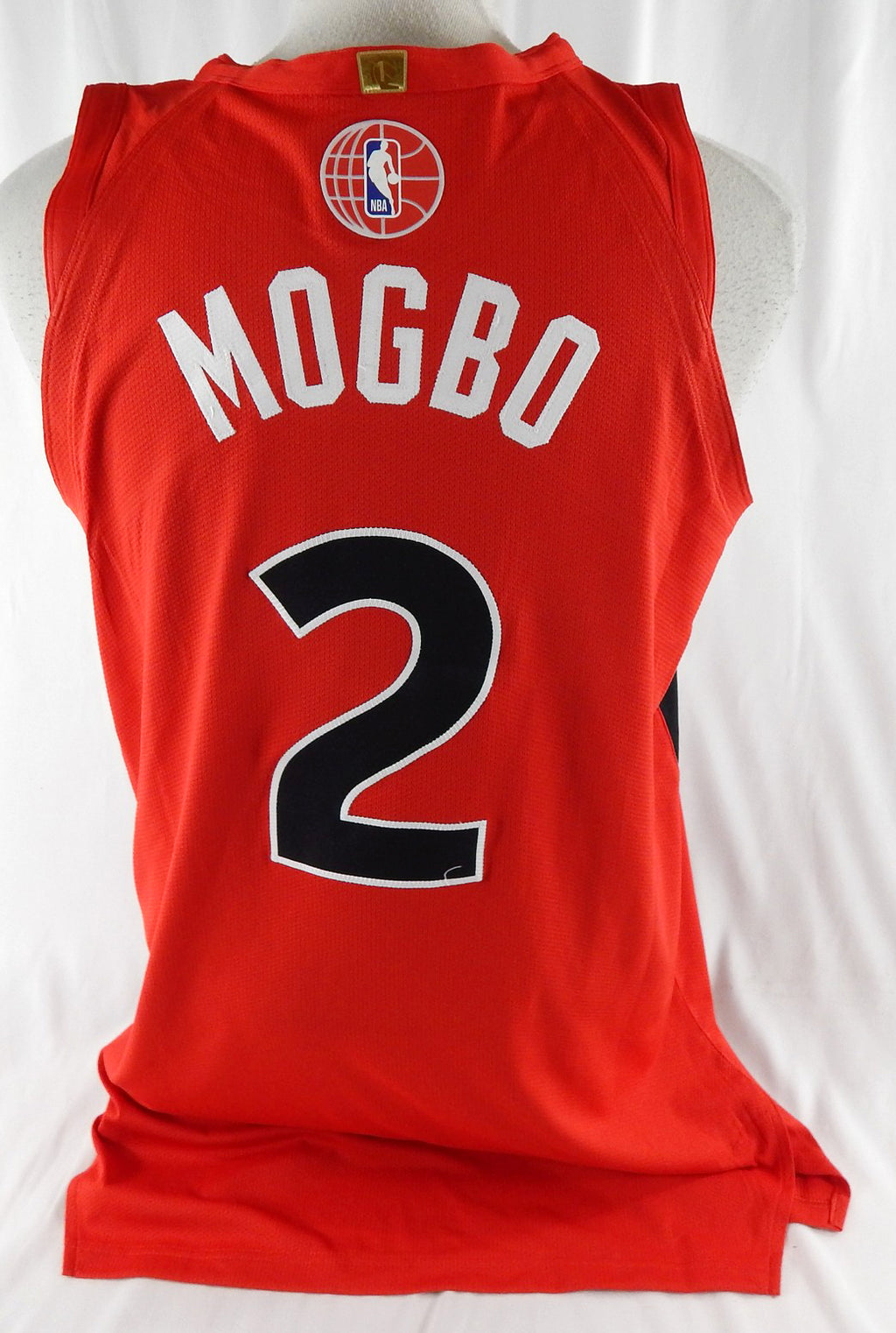 2025-26 Toronto Raptors Jonathan Mogbo #2 Game Used Red Jersey Icon  10/6 3 Pts Pic2