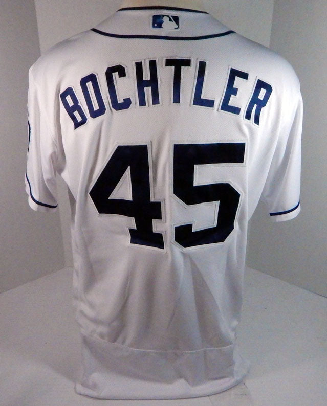 2017 San Diego Padres Doug Bochtler #45 Game Used White Jersey SDP1113