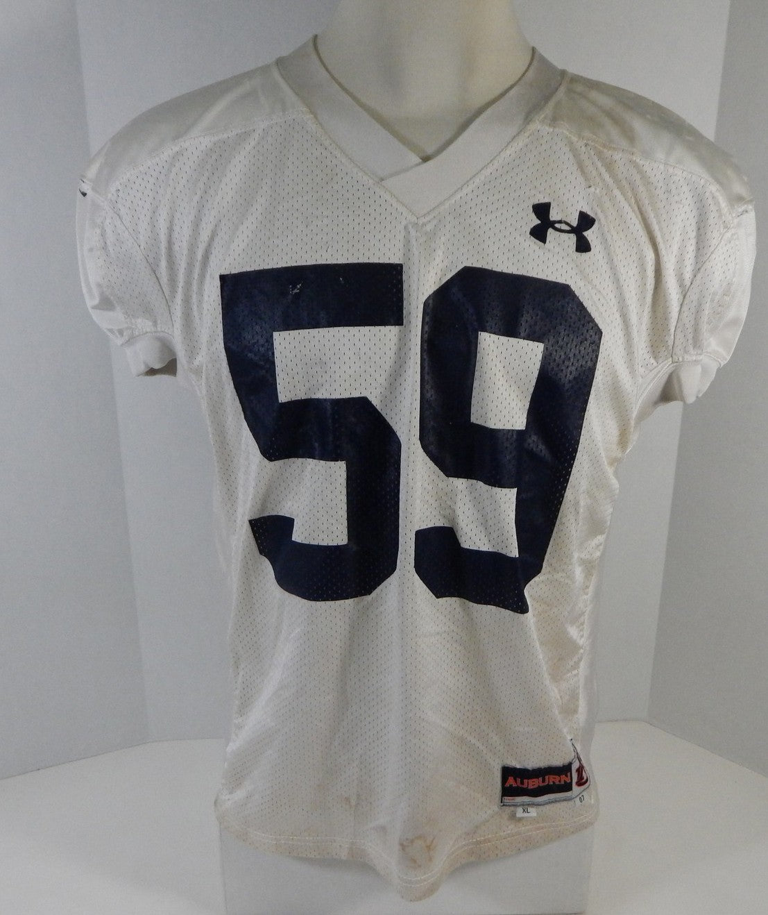 2007 Auburn Tigers #59 Game Used White Football Practice Jersey Size: XL DP11249