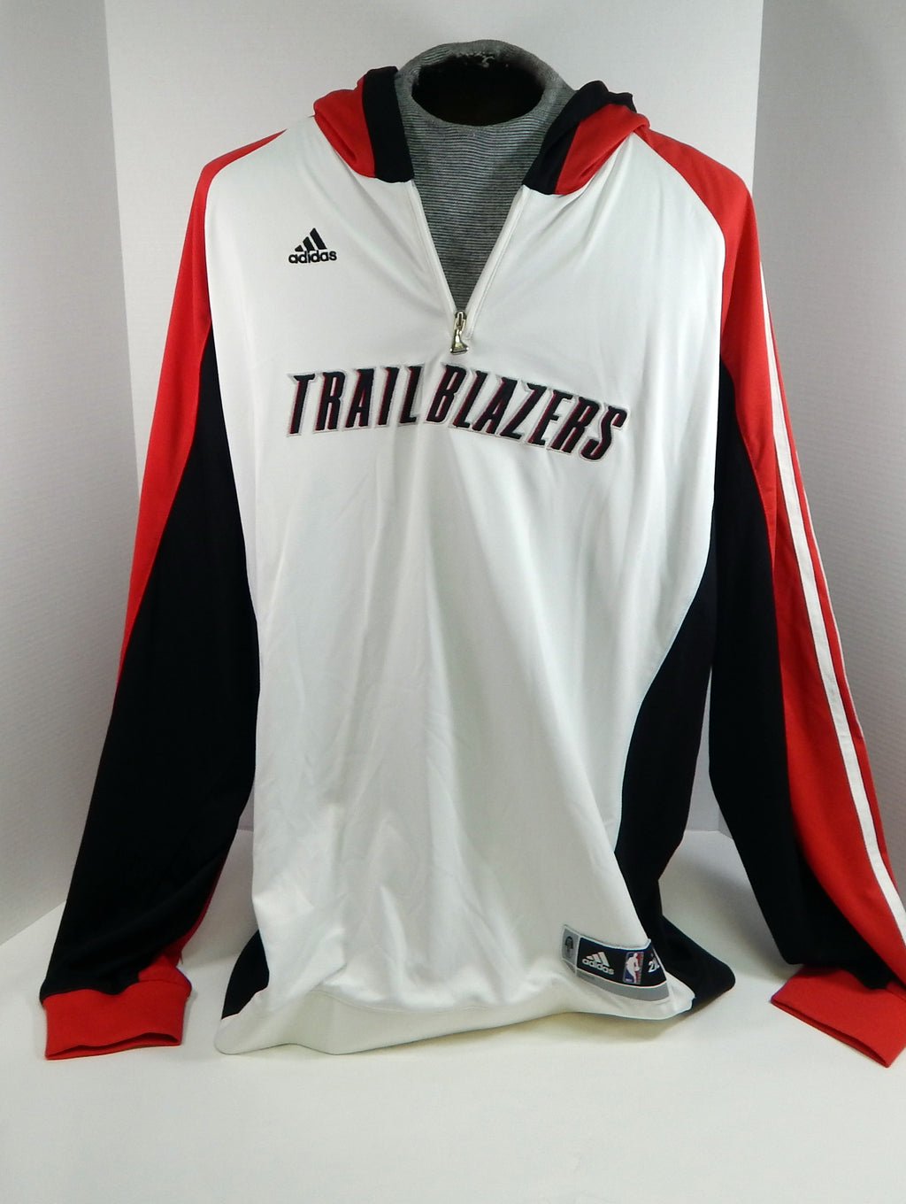 2000s Portland Trailblazers Game Issued White Shooting Shirt 2XL DP51289