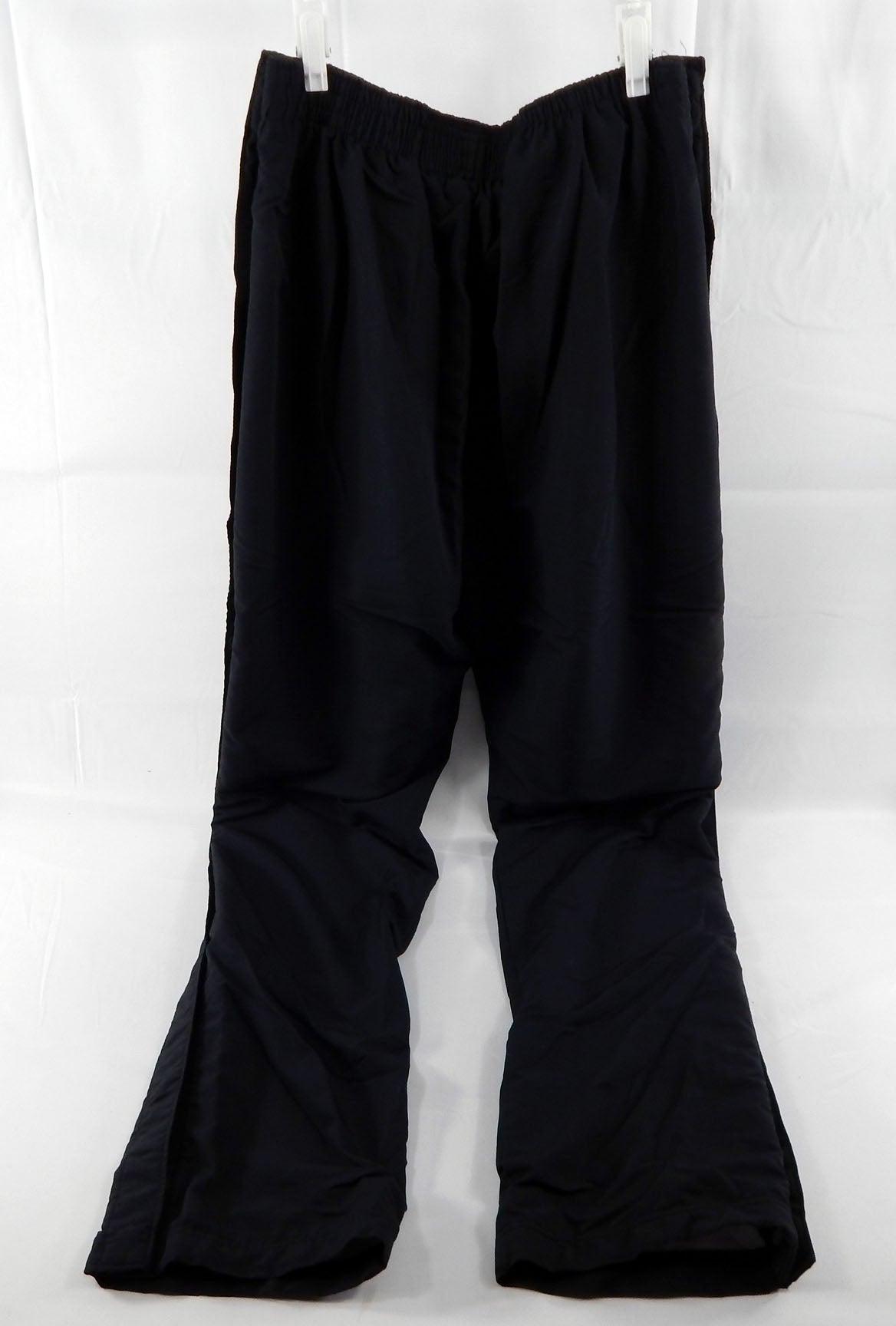 2004-05 Philadelphia 76ers Game Used Black Warm Up Pants  757 Pic2