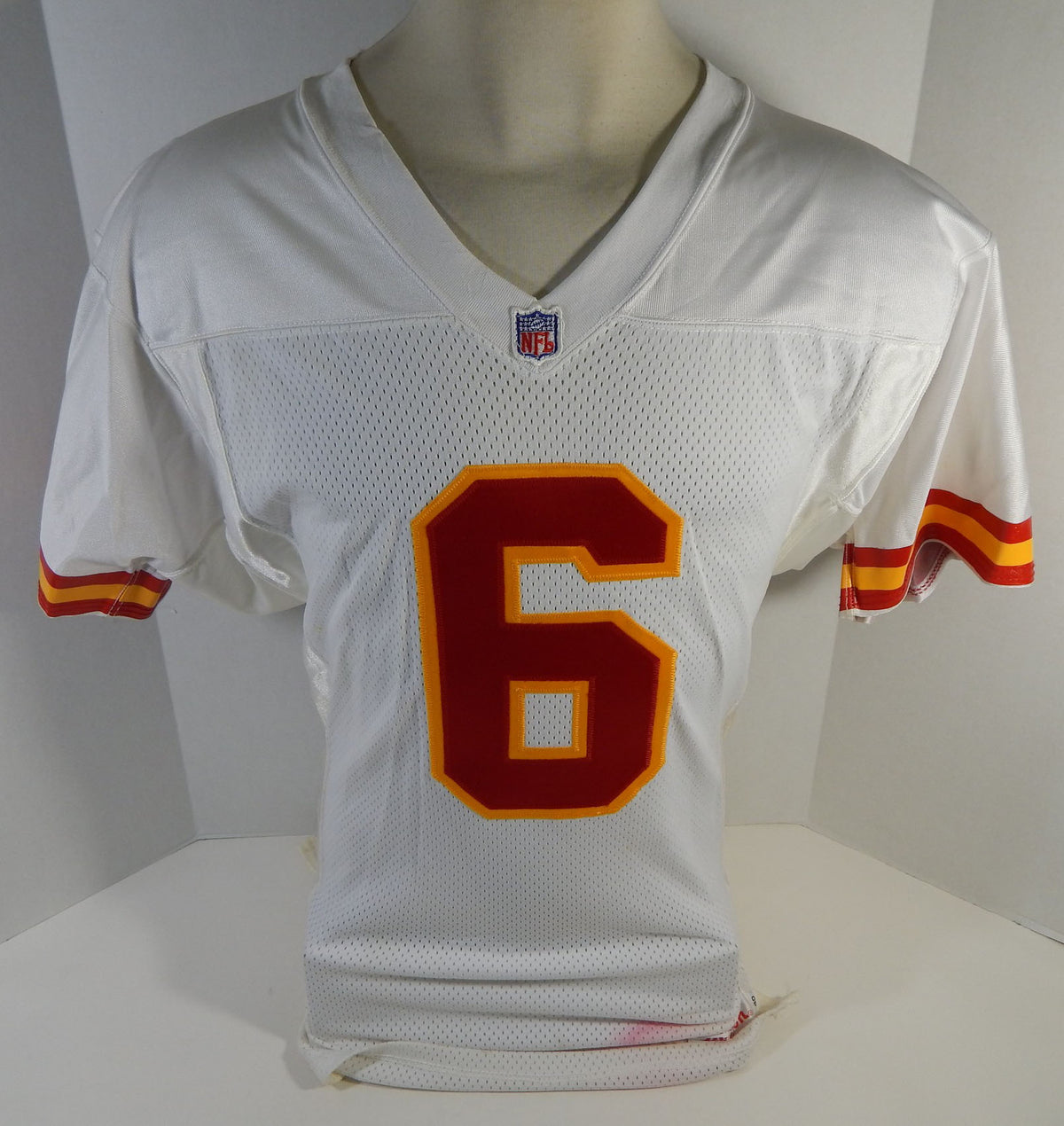 1996 Kansas City Chiefs #6 Game Issued White Jersey 40 DP16409 Pic2