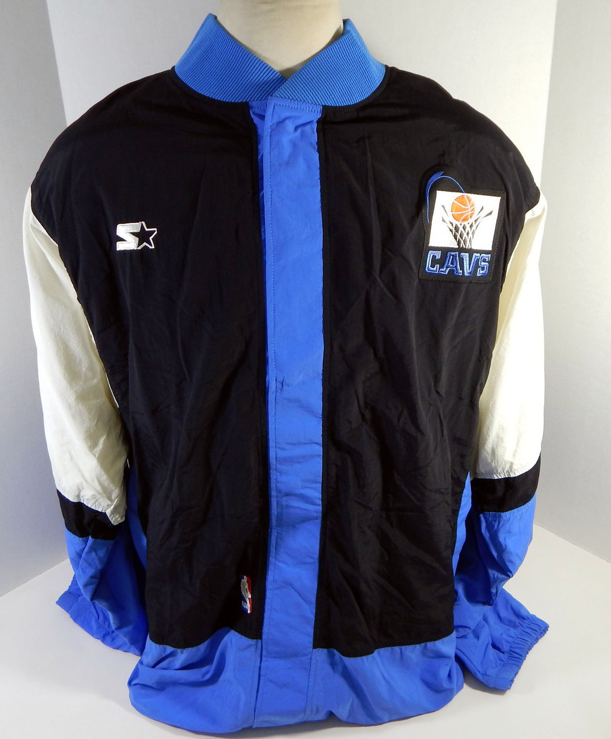 1997-98 Cleveland Cavaliers Game Issued Black White Warm Up Jacket 52 149