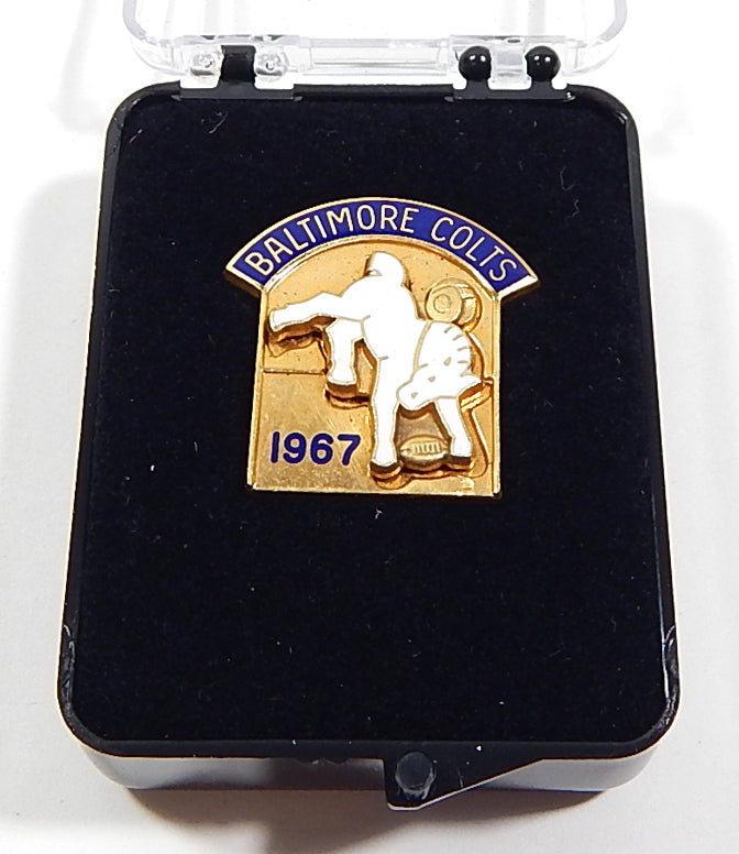 1967 Baltimore Colts Vintage NFL Lapel Press Pin In Original Case