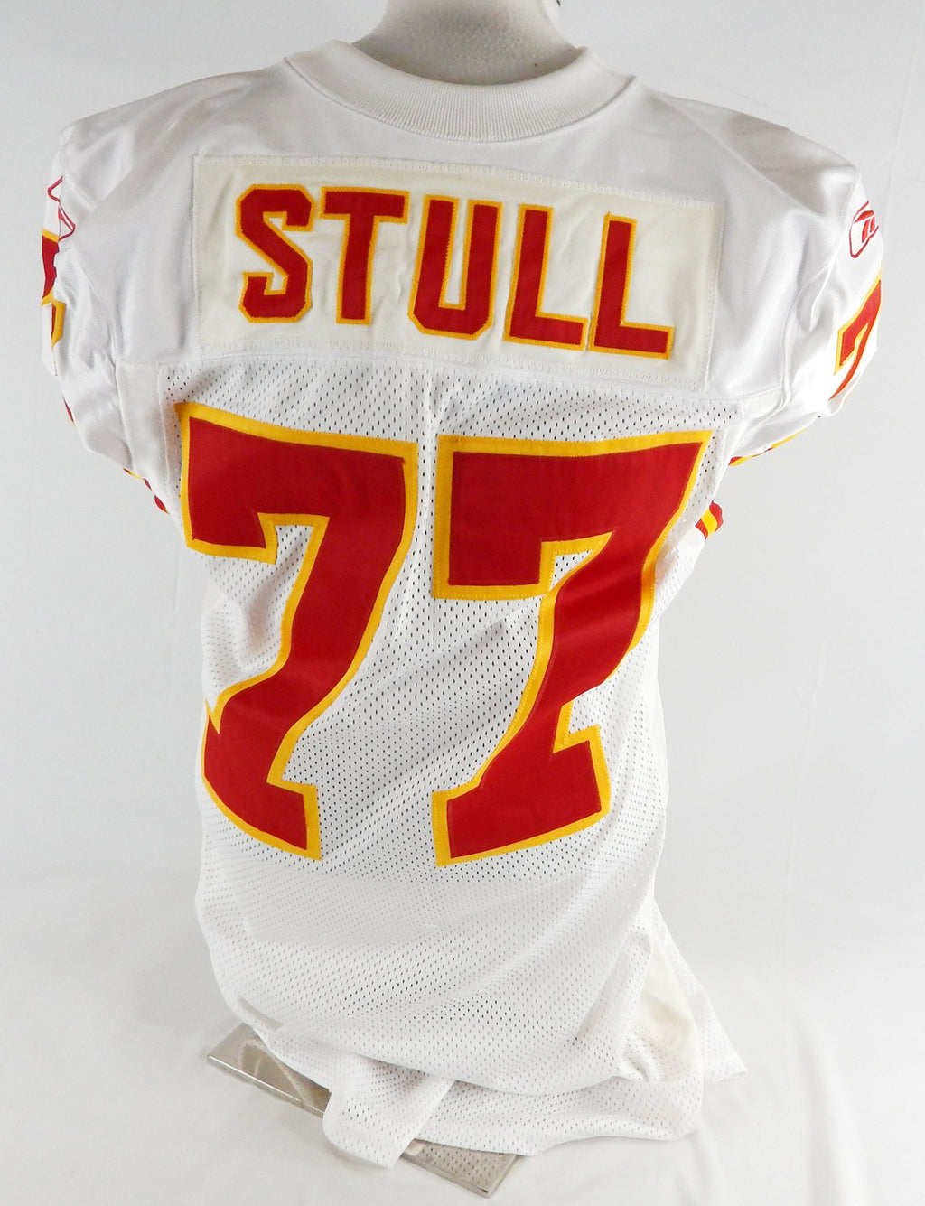 2001 Kansas City Chiefs Stull #77 Game Issued White Jersey 46 293 Pic2