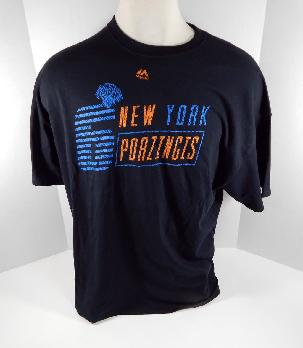 Mens New York Knicks Kristaps Porzingis #6 Black T-Shirt S Majestic NWT
