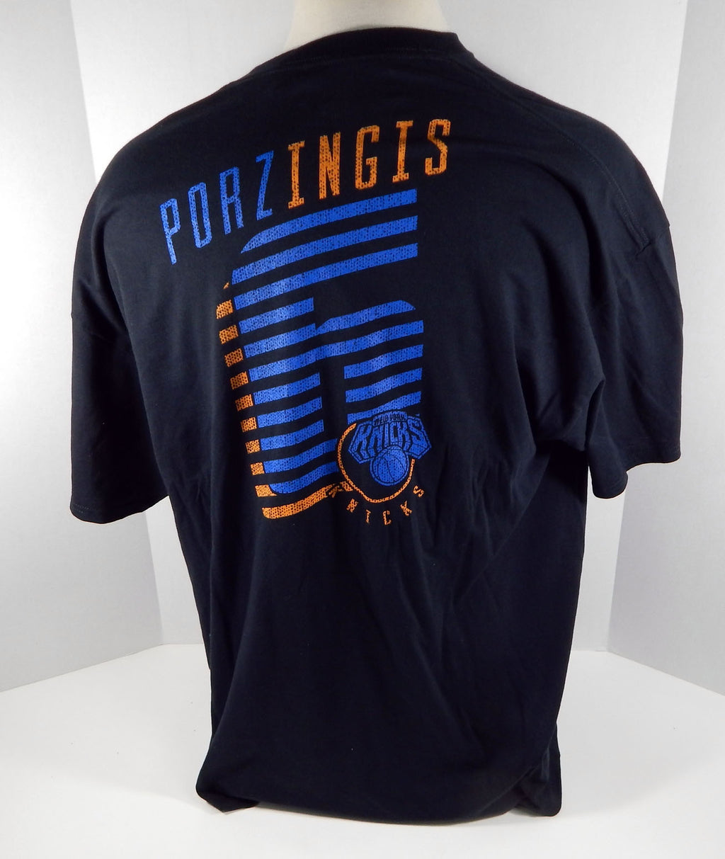 Mens New York Knicks Kristaps Porzingis #6 Black T-Shirt L Majestic NWT Pic2
