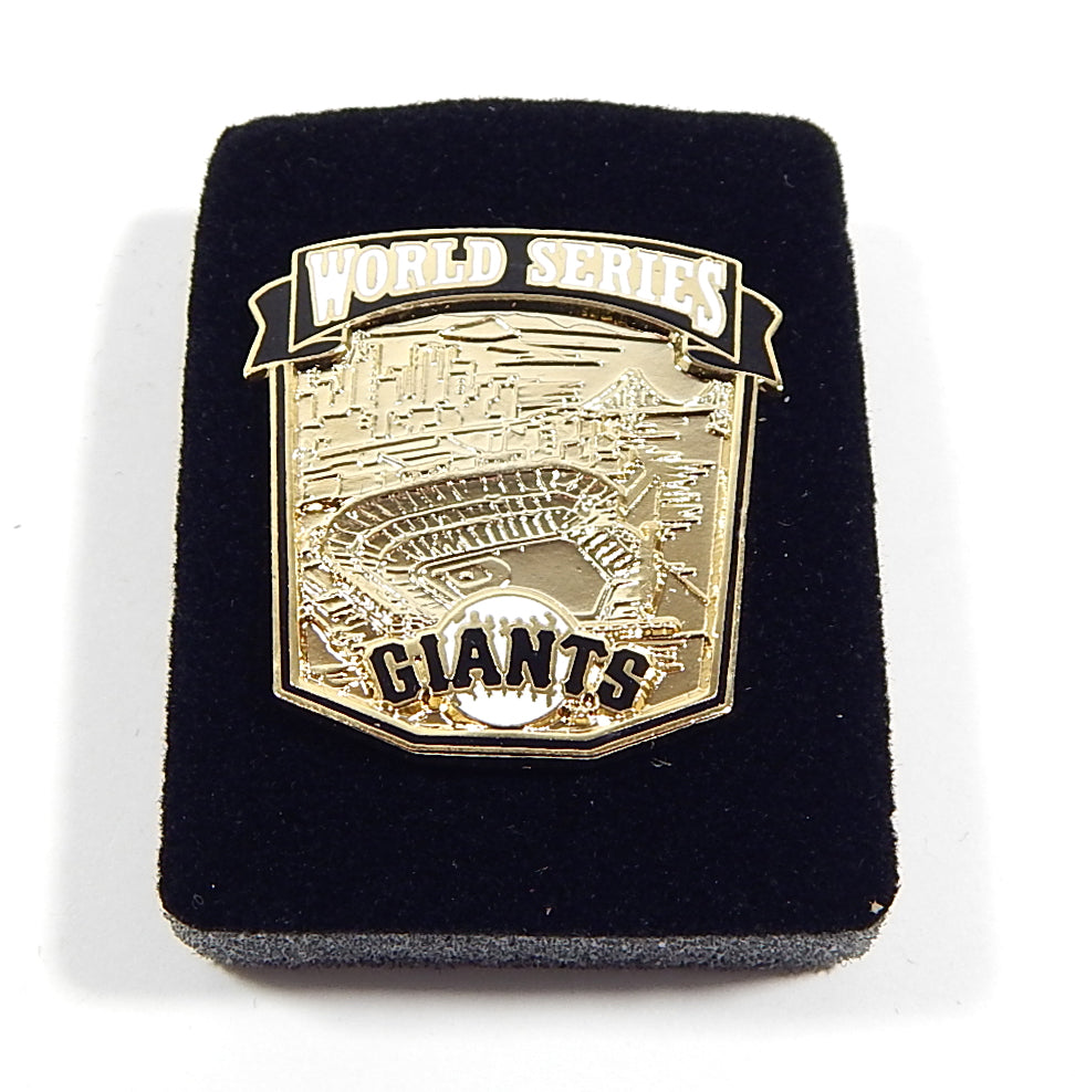 2010 San Francisco Giants MLB World Series Vintage Press Pin In Original Case