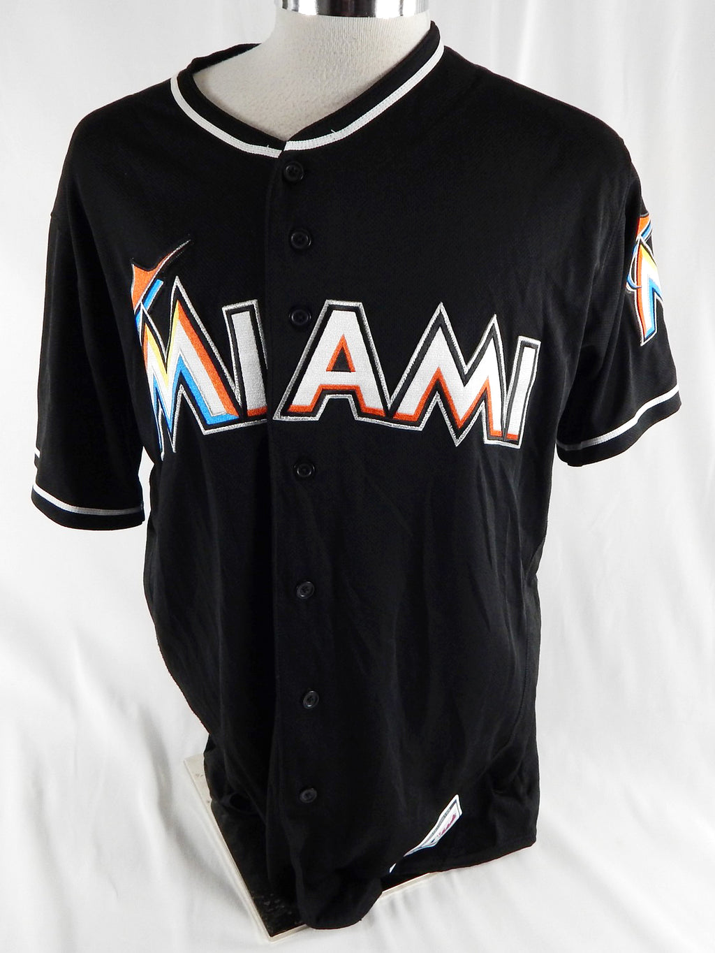 2012-18 Miami Marlins Dillon Peters #54 Game Used Black Jersey 46 002