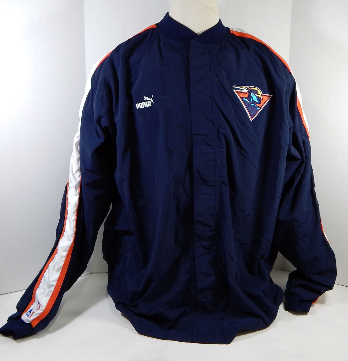 2000-01 Golden State Warriors Ruben Garces #22 Game Used Blue Game Jacket 50 95 Pic2