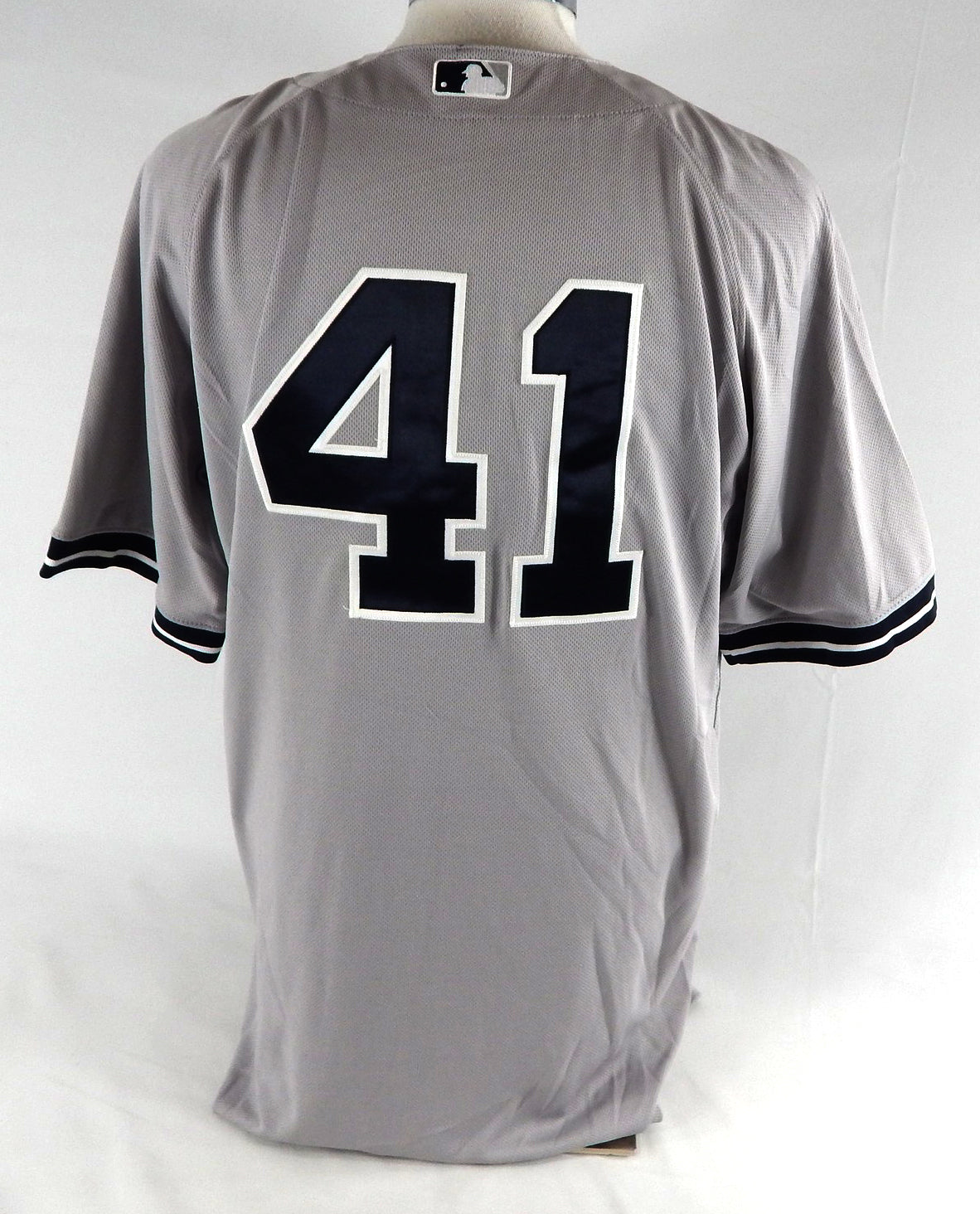 2014 New York Yankees David Phelps #41 Game Used Grey Jersey 48 645 Pic2