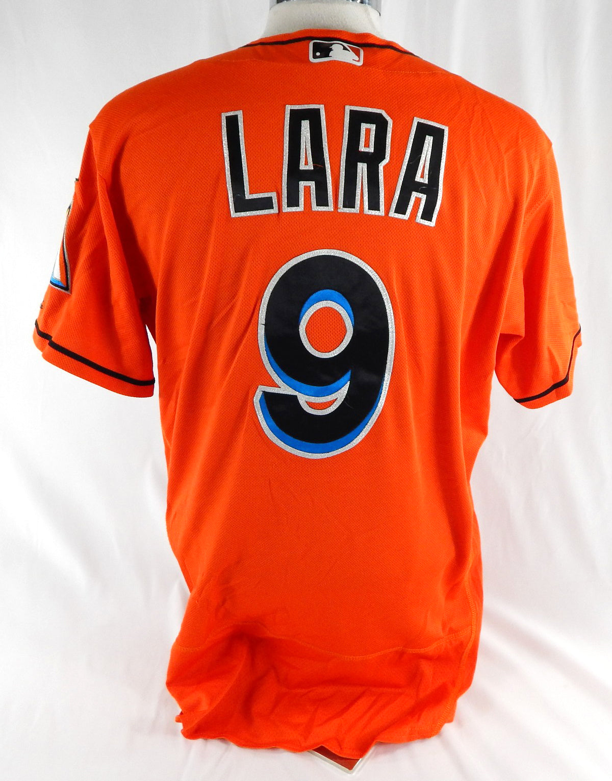 2012-18 Miami Marlins Lara #9 Game Used Orange Jersey 44 017 Pic2