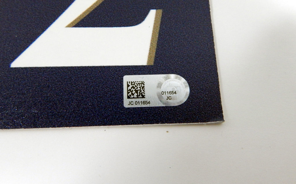 2016 Milwaukee Brewers David Goforth #32 Game Issued Navy Locker Plate BREW359 Pic2